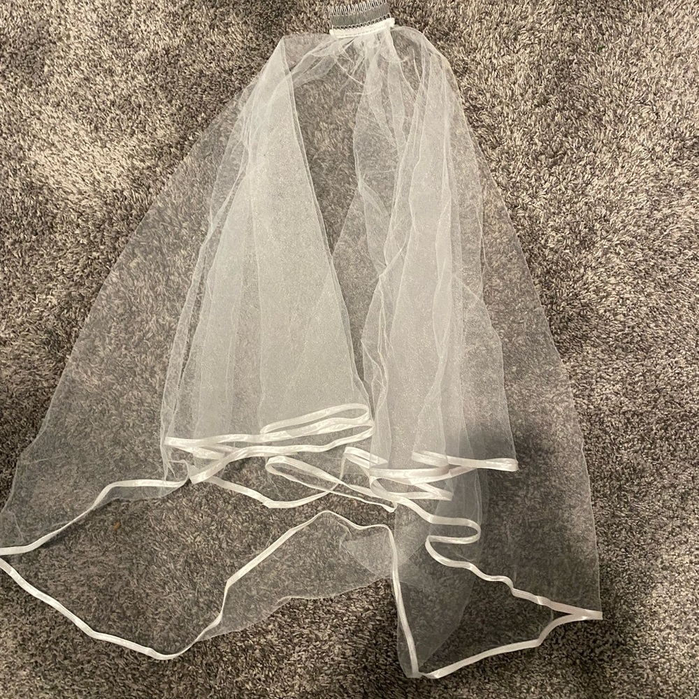 2 tier Bridal veil